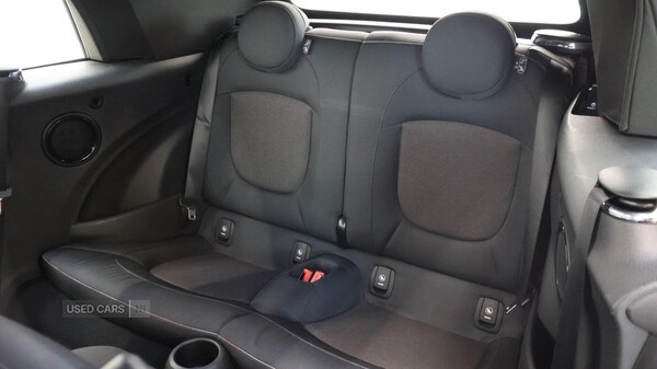 Used MINI Convertible 2023 for sale - 76458369: Photo 12