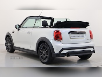 Used MINI Convertible 2023 for sale - 76458369: Photo