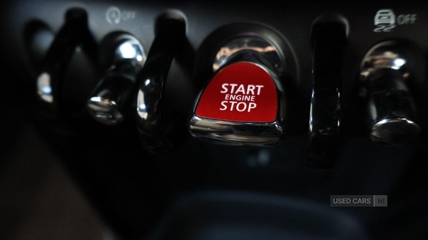 Used MINI Convertible 2023 for sale - 76458369: Photo 45