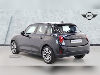 Used MINI Cooper 2024 for sale - 79189500: Photo