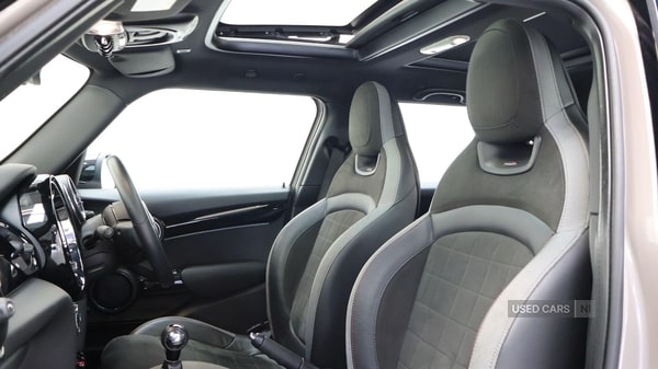 Used MINI Hatch 2021 for sale - 75459839: Photo 25