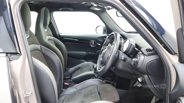 Used MINI Hatch 2021 for sale - 75459839: Photo 26