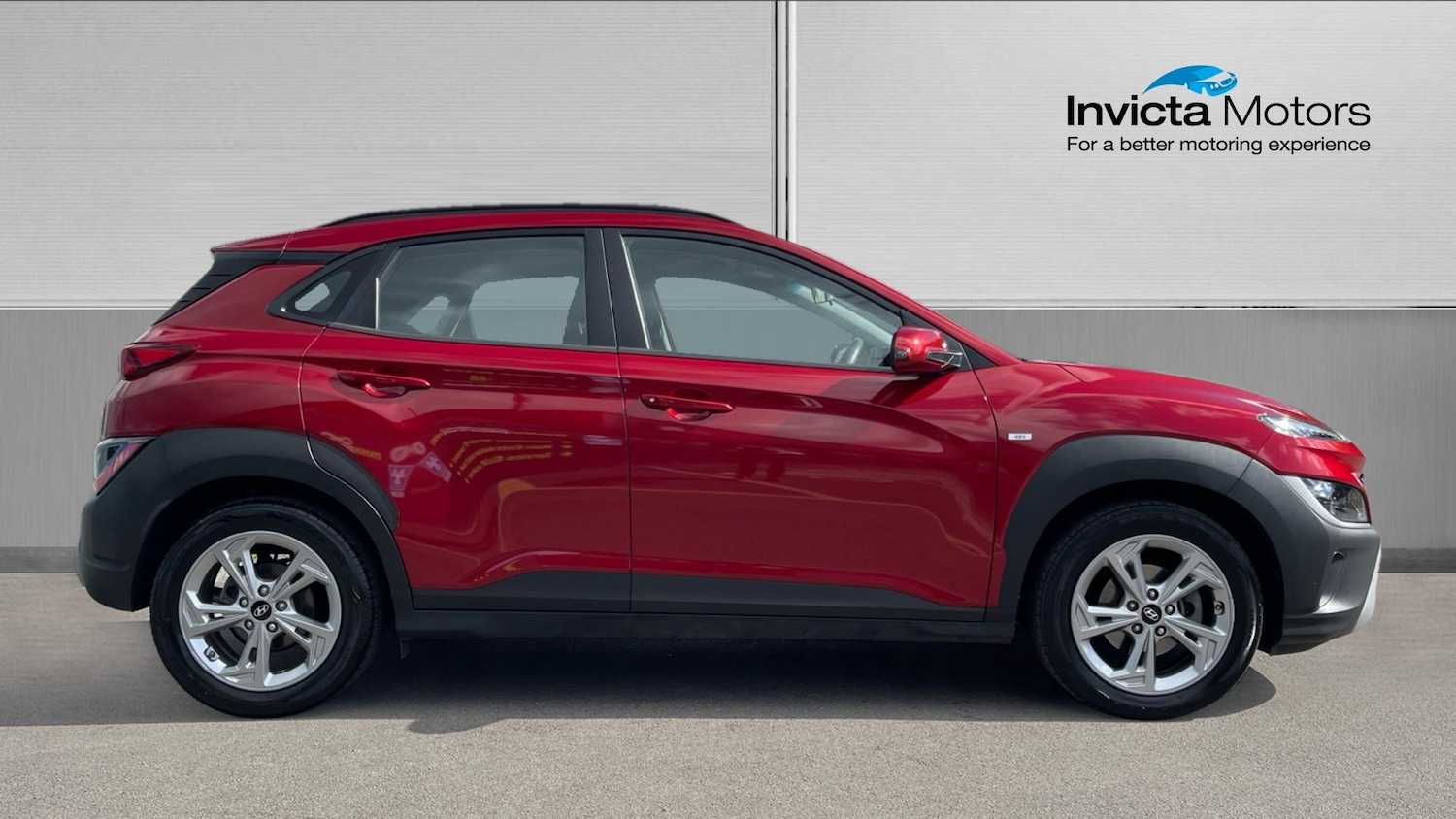 Used Hyundai KONA 2022 for sale - 76821549: Photo 2