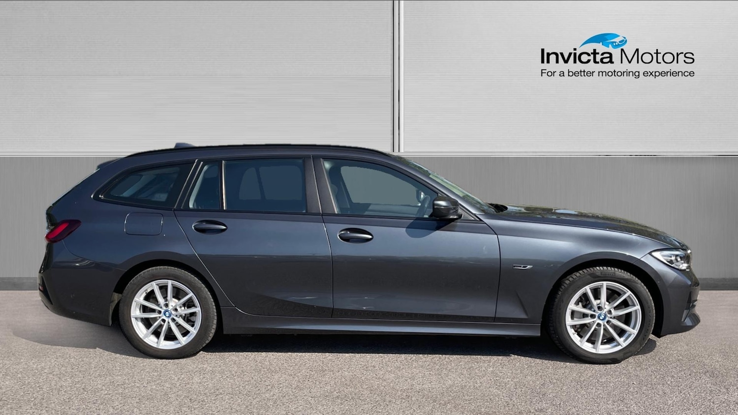 Used BMW 3 Series 2022 for sale - 77721133: Photo 2