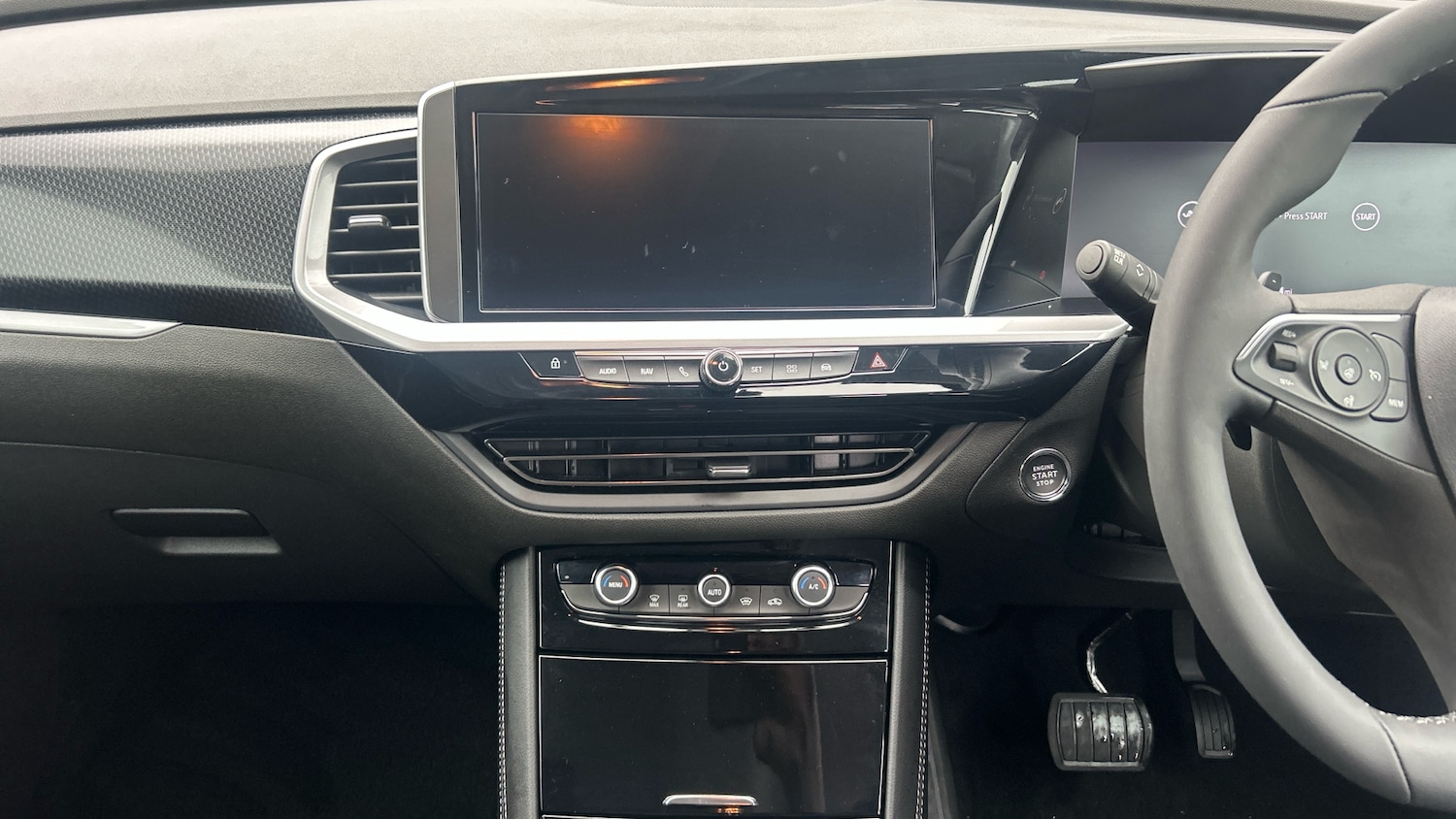 Used Vauxhall Grandland 2024 for sale - 76418507: Photo 12