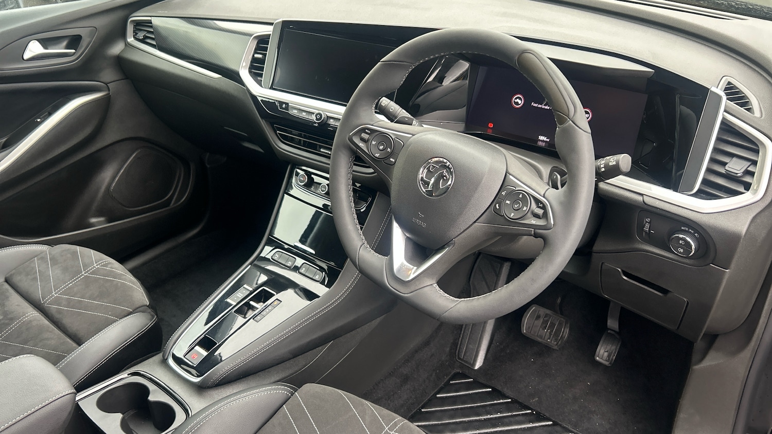 Used Vauxhall Grandland 2024 for sale - 76418507: Photo 9