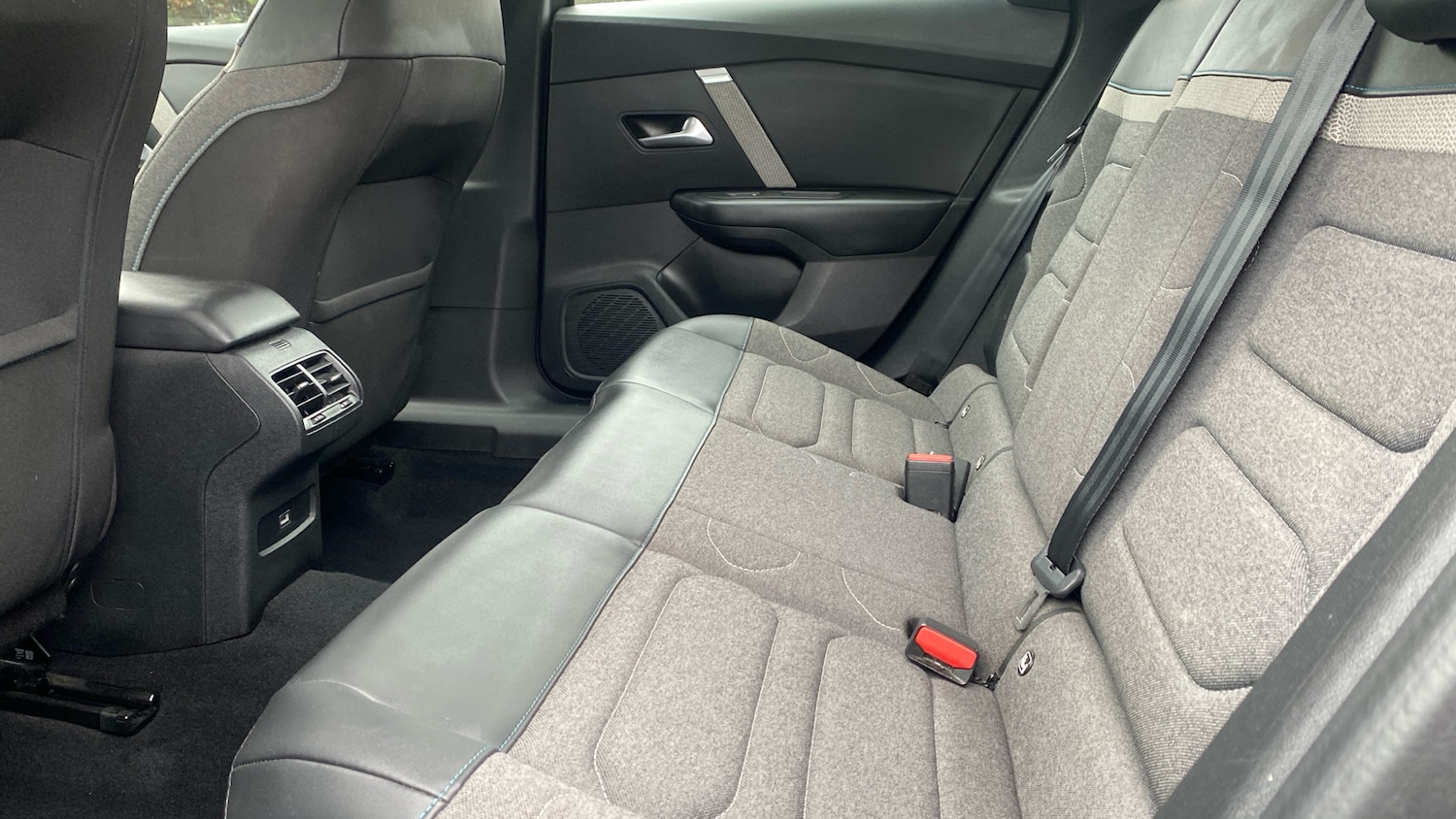 Used Citroen C4 2022 for sale - 76186971: Photo 14