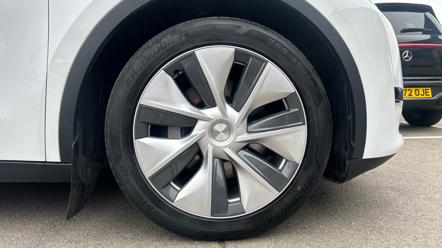 Used Tesla Model Y 2023 for sale - 78070275: Photo 20