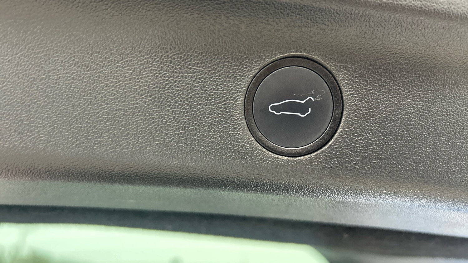 Used Tesla Model Y 2023 for sale - 78070275: Photo 21