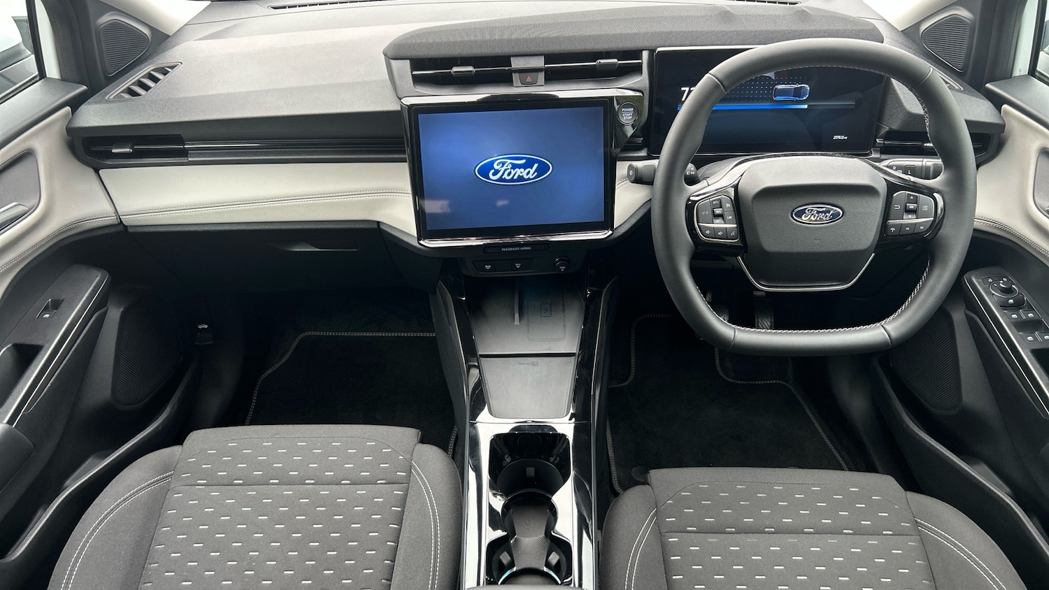 Used Ford Puma Gen-E 2025 for sale - 78182521: Photo 11