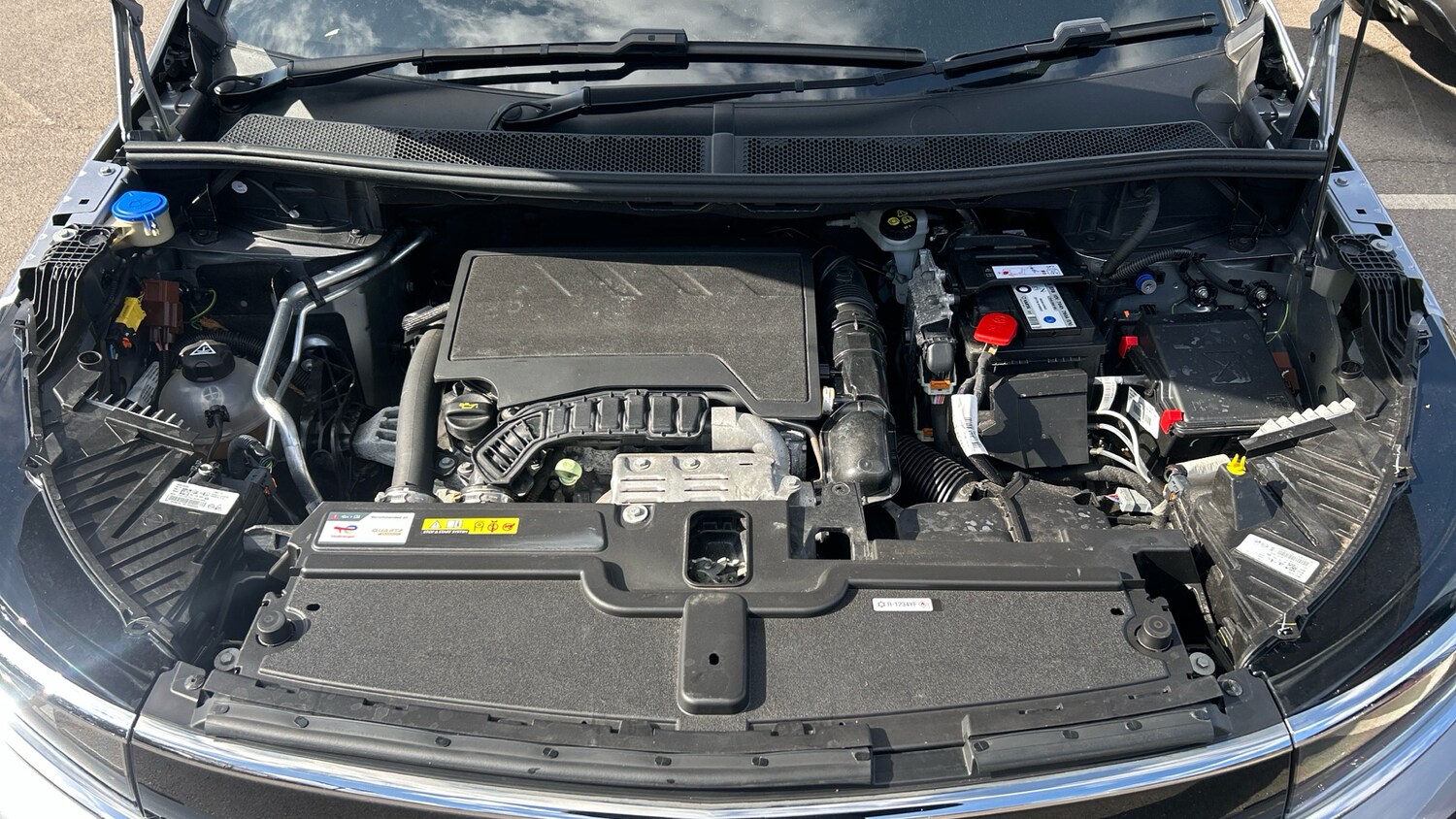 Used Vauxhall Grandland 2023 for sale - 77409379: Photo 16