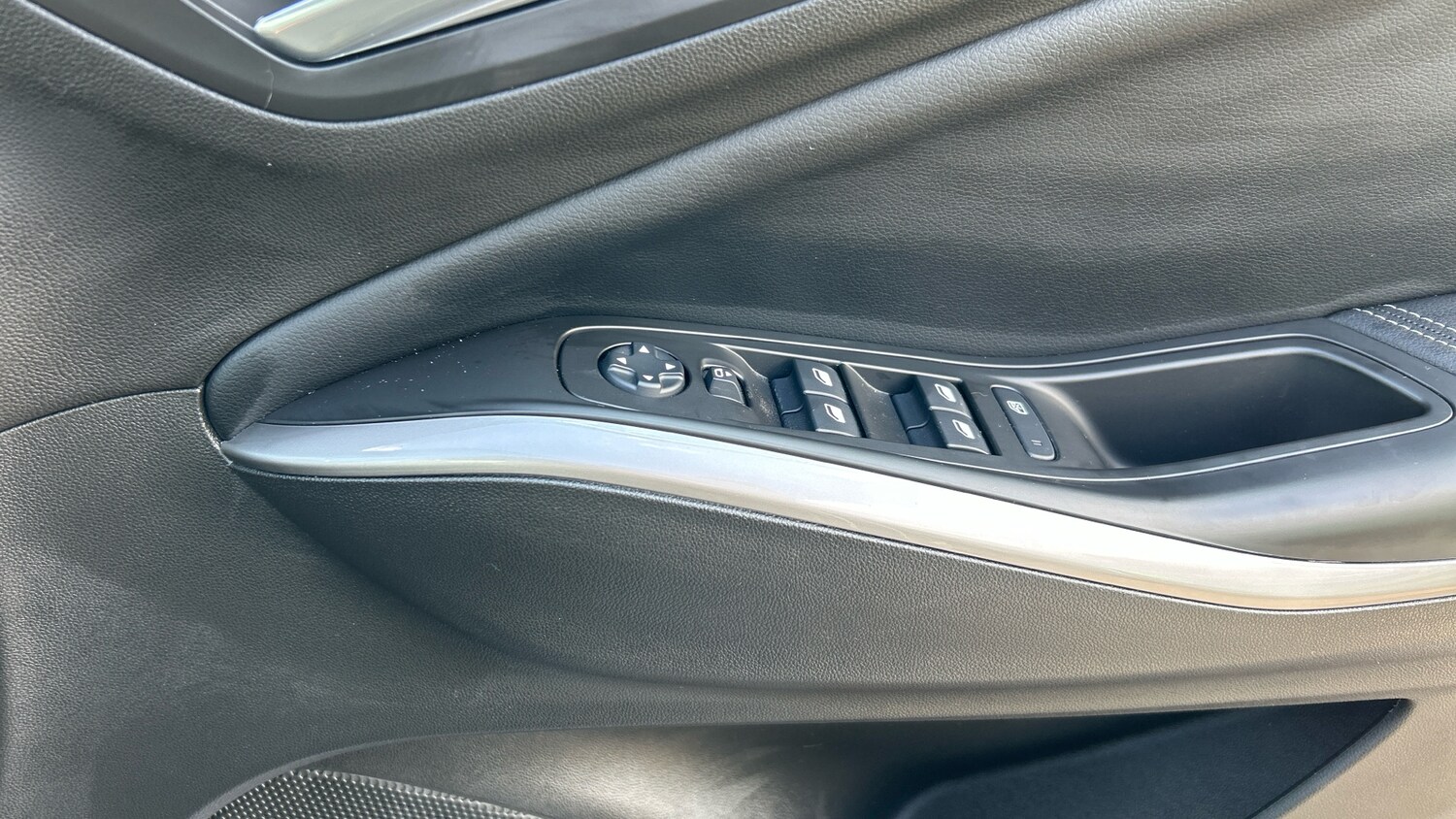 Used Vauxhall Grandland 2023 for sale - 77409379: Photo 21