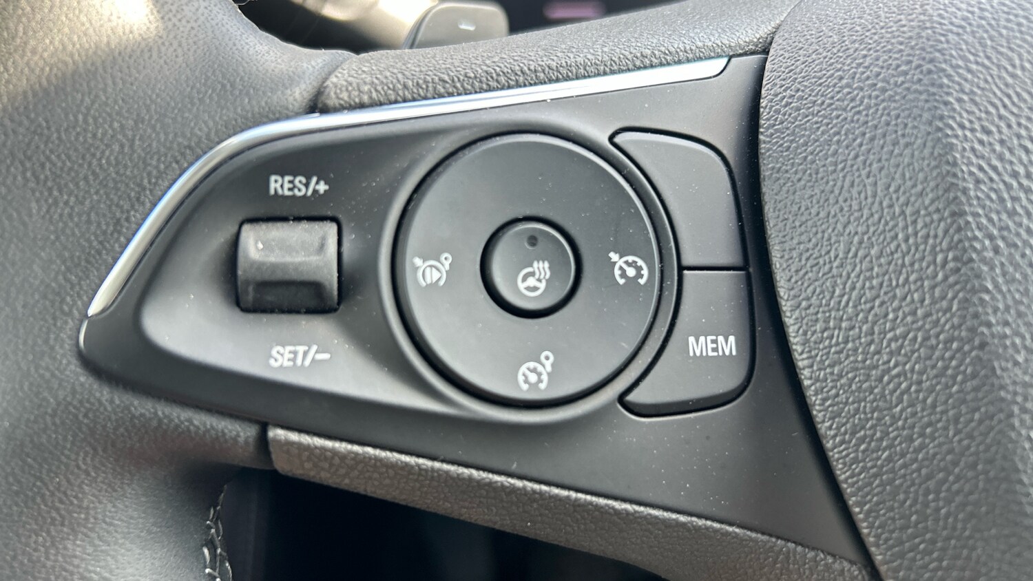 Used Vauxhall Grandland 2023 for sale - 77409379: Photo 24