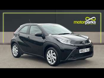2023 - 1.0 VVT-i Pure 5dr Auto Parking sensors heated mi