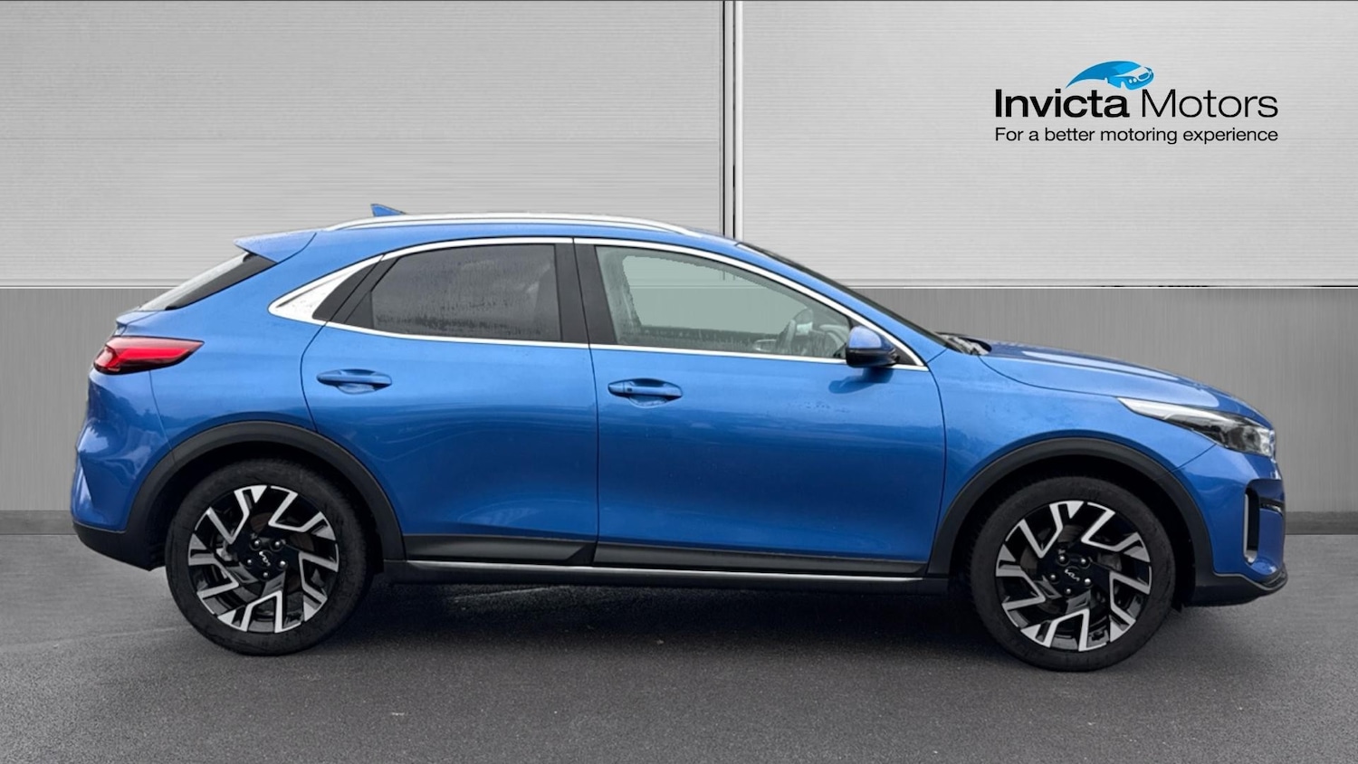 Used Kia XCeed 2022 for sale - 76784897: Photo 2