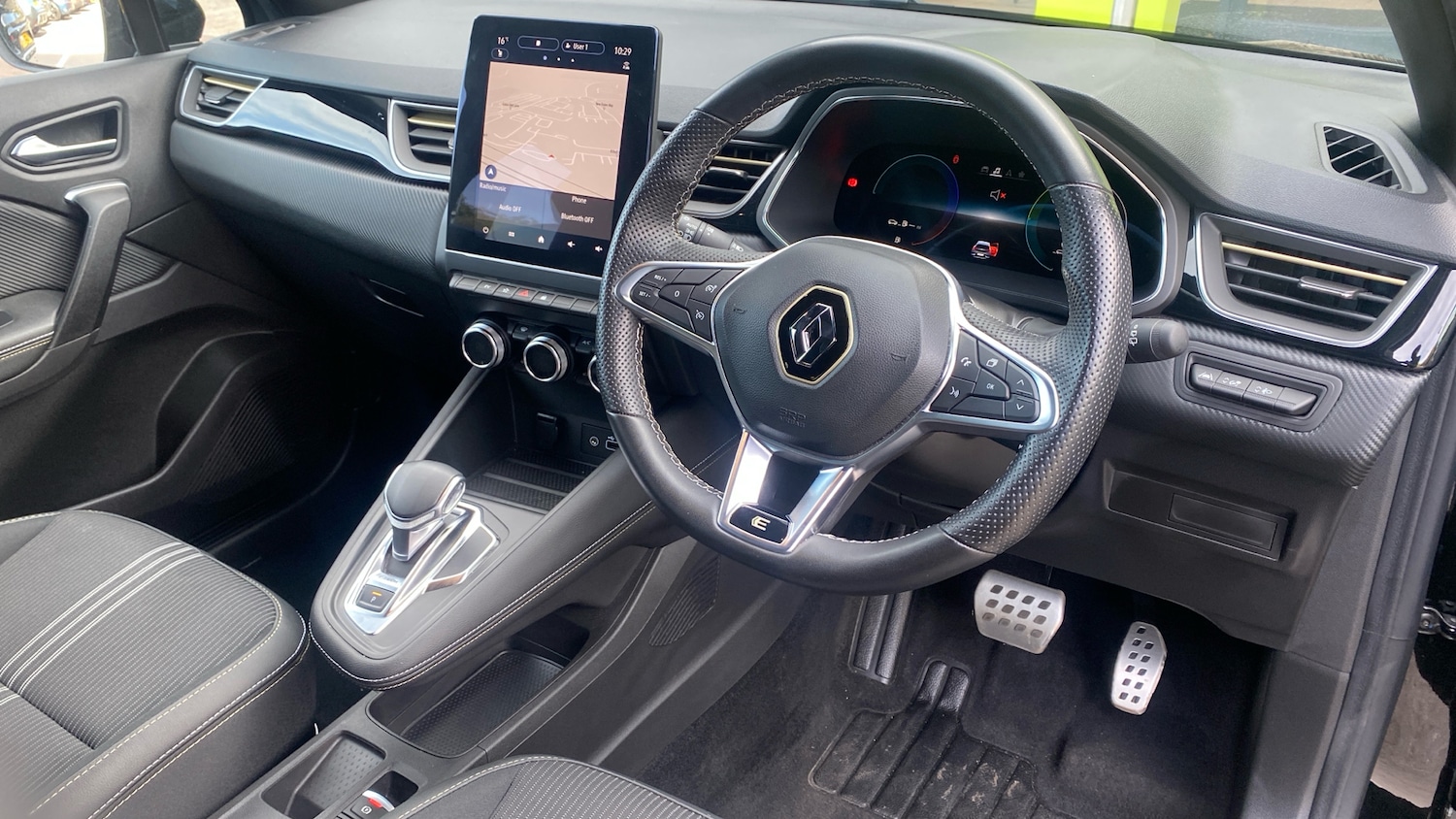 Used Renault Captur 2023 for sale - 75899025: Photo 9