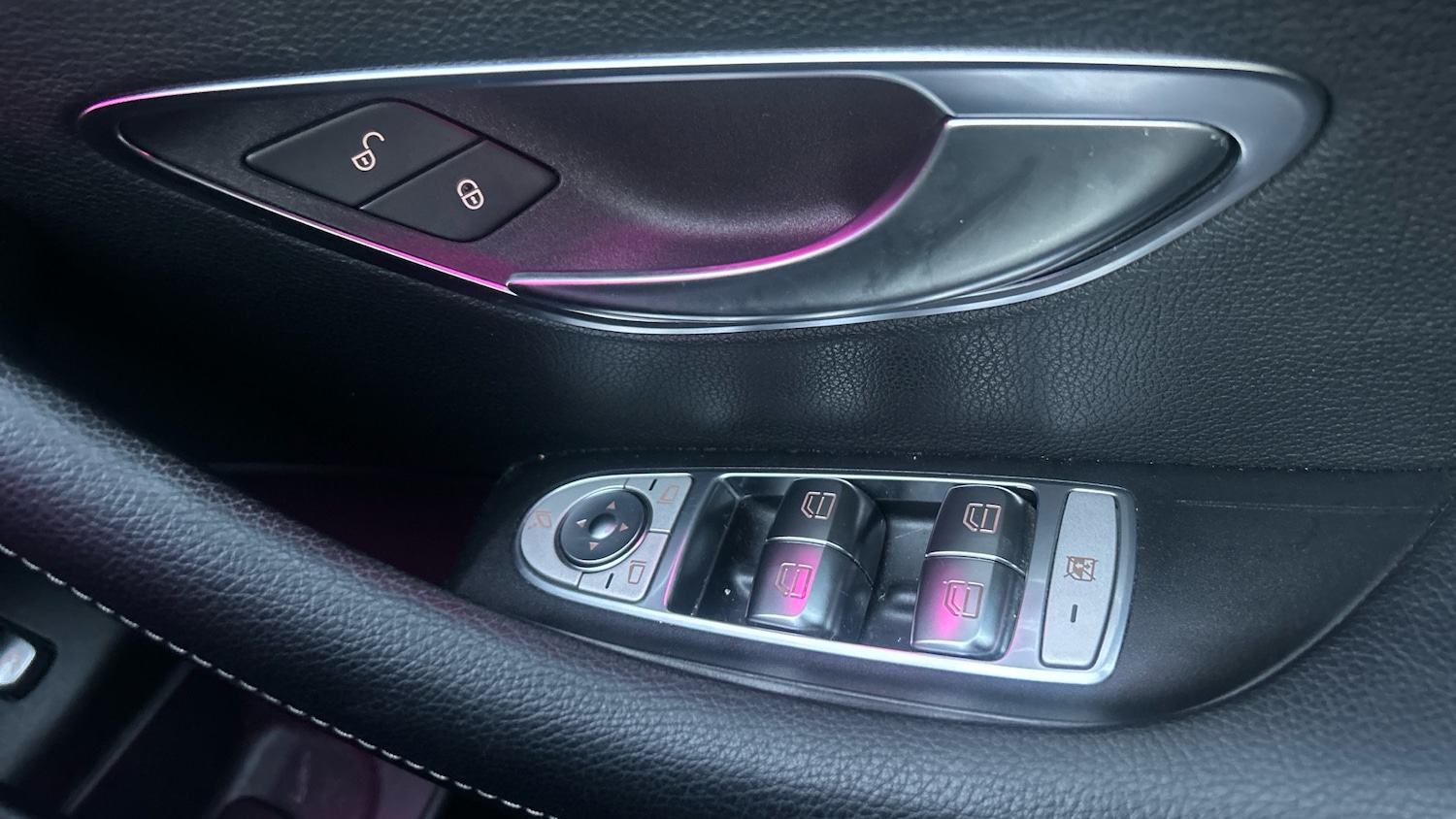 Used Mercedes-Benz E Class 2018 for sale - 77028176: Photo 22