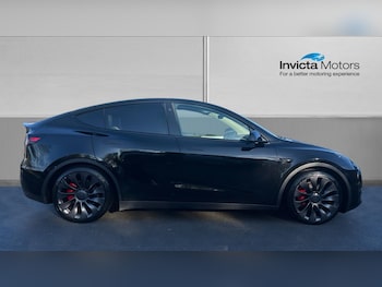Used Tesla Model Y 2022 for sale - 76699575: Photo