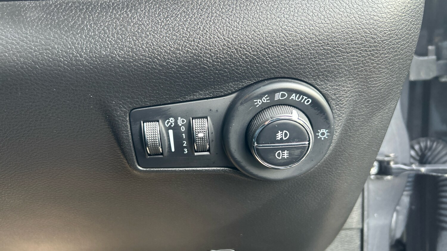 Used Jeep Compass 2023 for sale - 77008052: Photo 24