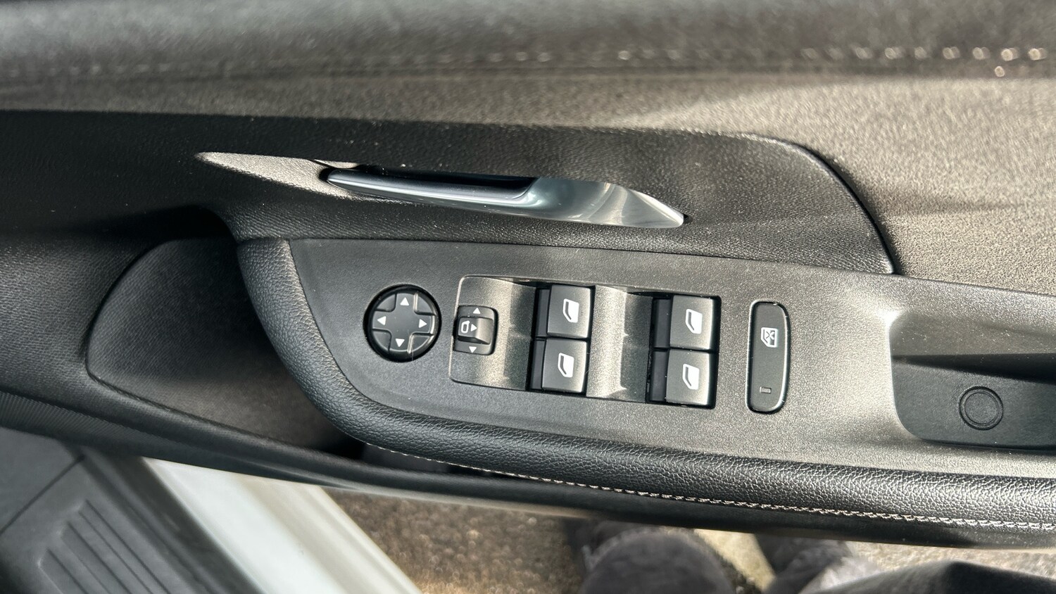 Used Vauxhall Mokka for sale - 77643525: Photo 24