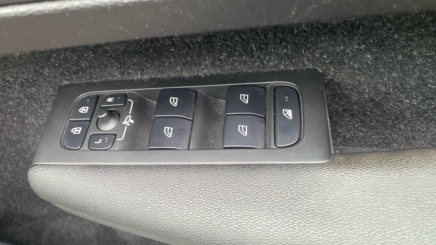 Used Volvo XC40 2020 for sale - 75938170: Photo 23