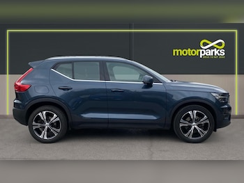 Used Volvo XC40 2020 for sale - 75938170: Photo 2