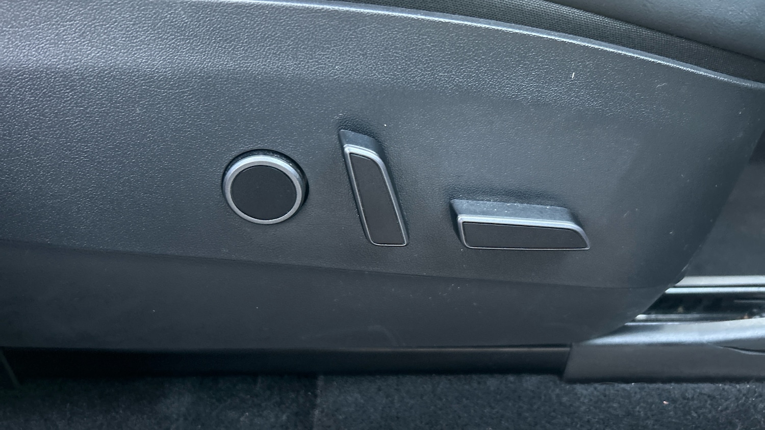 Used Tesla Model Y 2022 for sale - 76547553: Photo 24