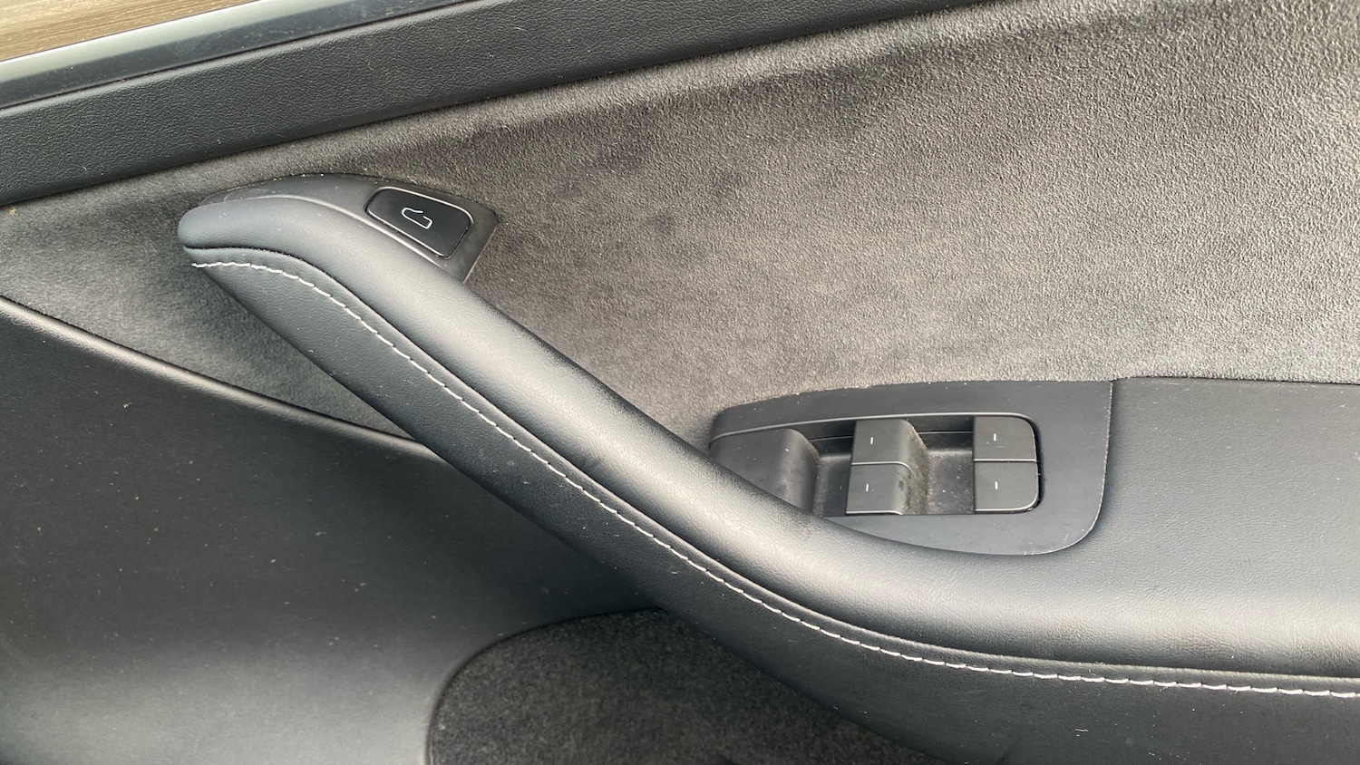 Used Tesla Model Y 2023 for sale - 76119592: Photo 21