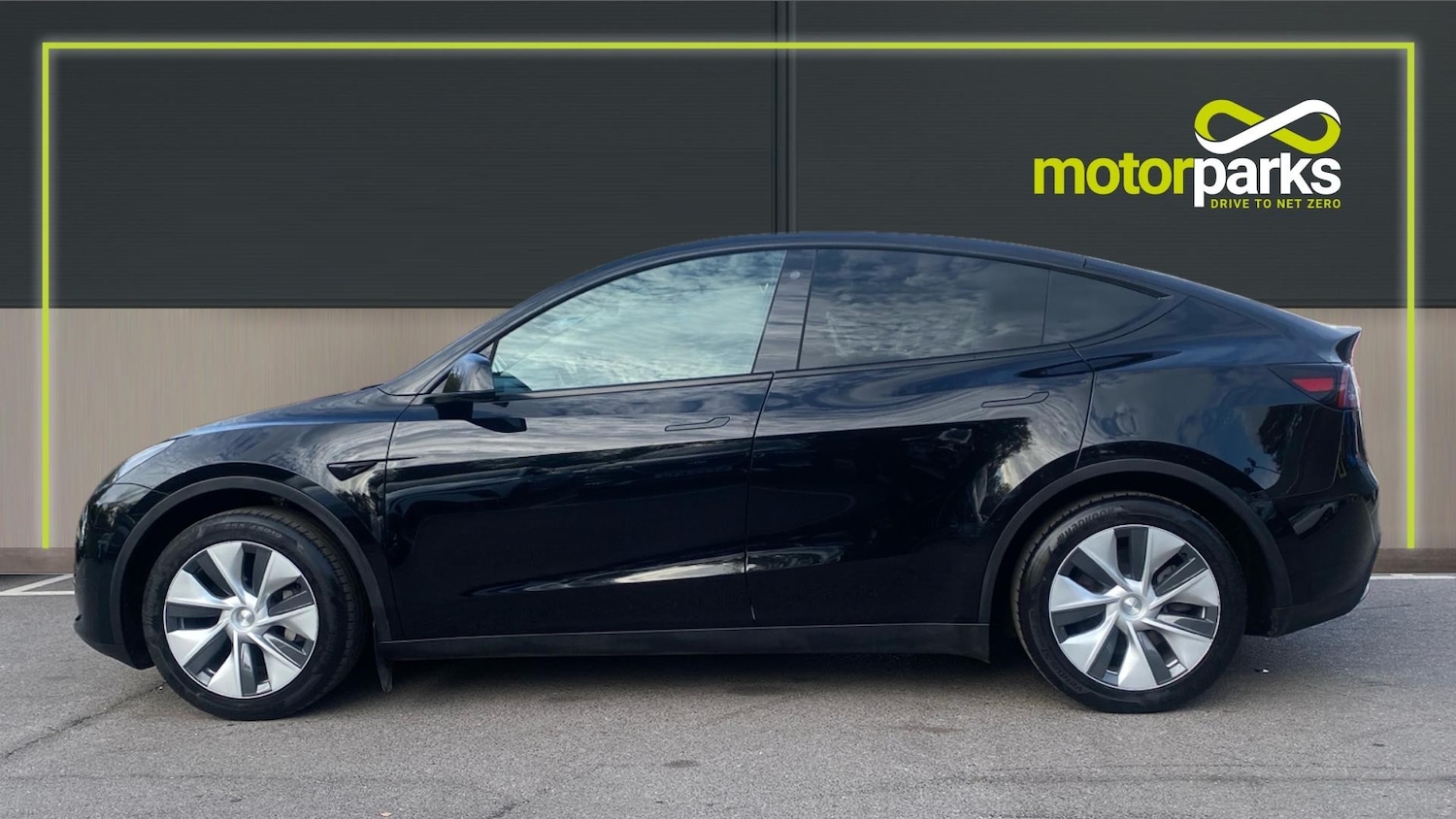 Used Tesla Model Y 2023 for sale - 76119592: Photo 6