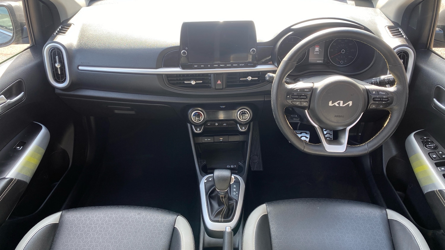 Used Kia Picanto 2022 for sale - 75962843: Photo 11