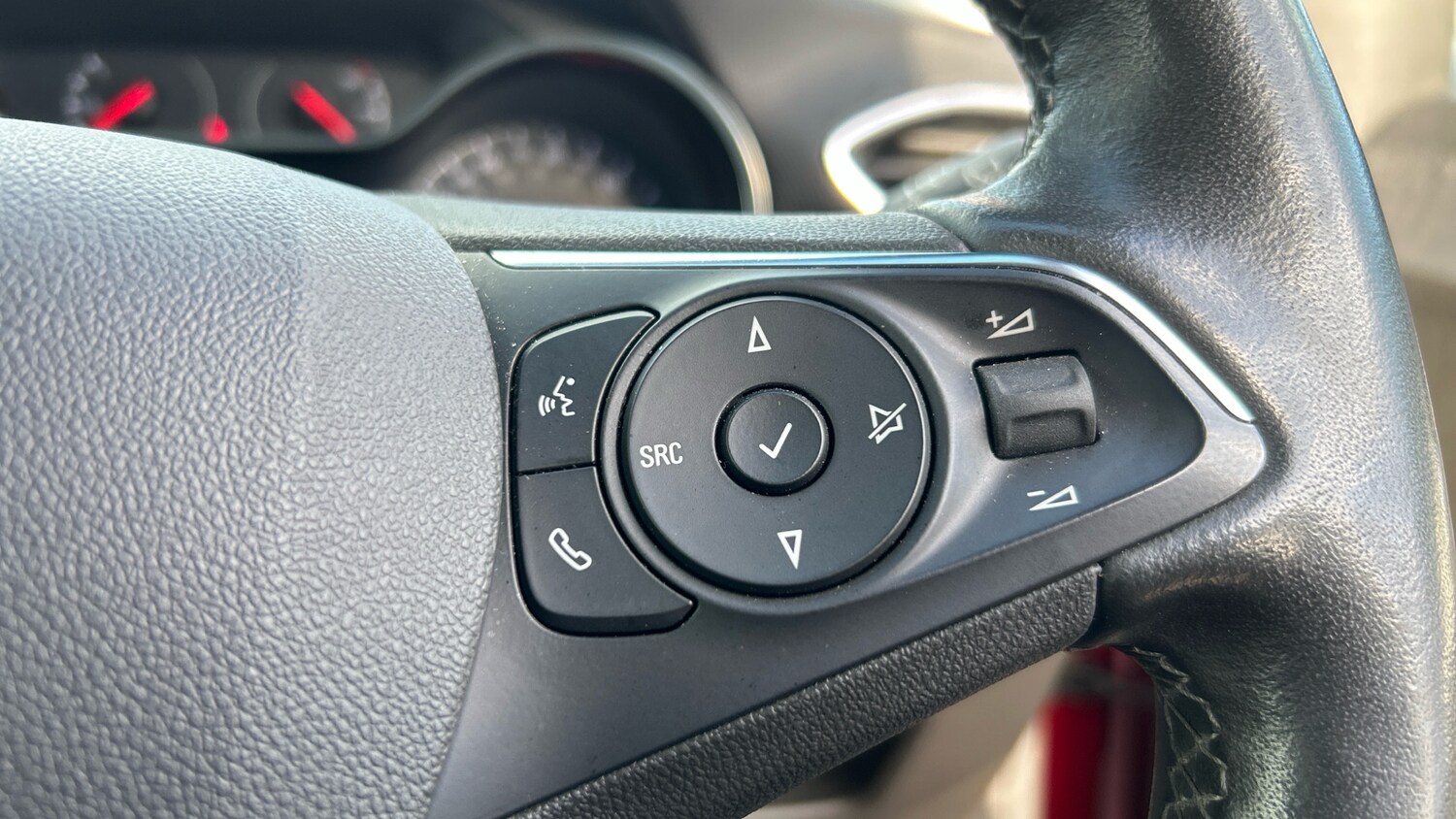 Used Vauxhall Crossland 2022 for sale - 77584298: Photo 23