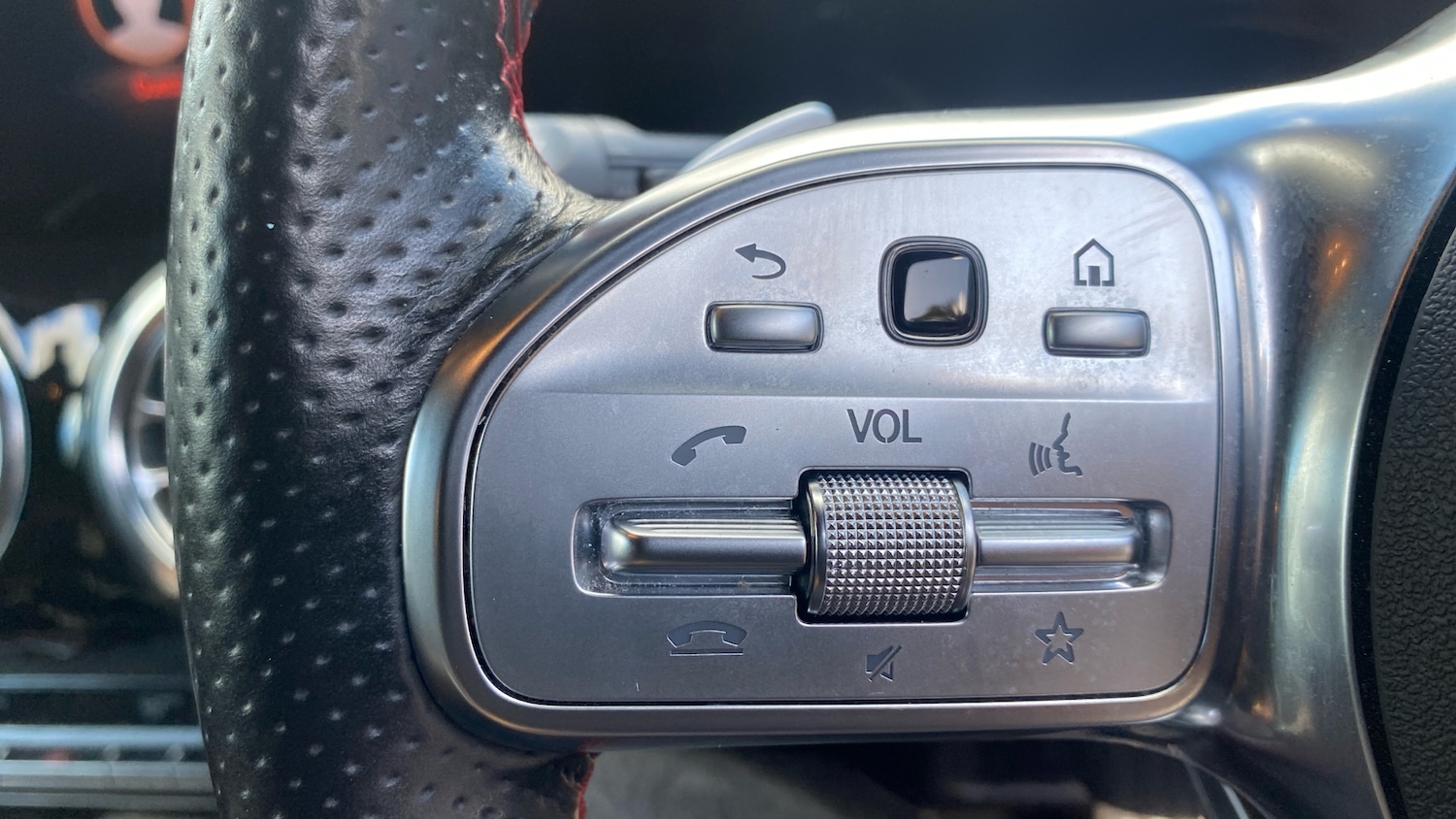 Used Mercedes-Benz EQB 2022 for sale - 76030171: Photo 24