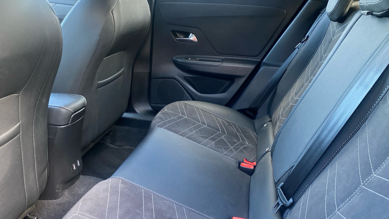 Used Vauxhall Mokka 2023 for sale - 76570947: Photo 14