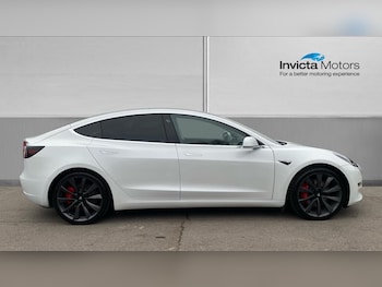 Used Tesla Model 3 2020 for sale - 77065538: Photo