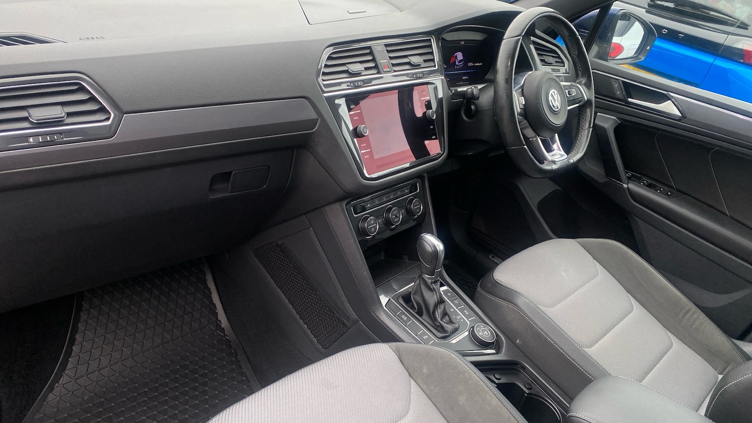 Used Volkswagen Tiguan 2017 for sale - 76211661: Photo 10