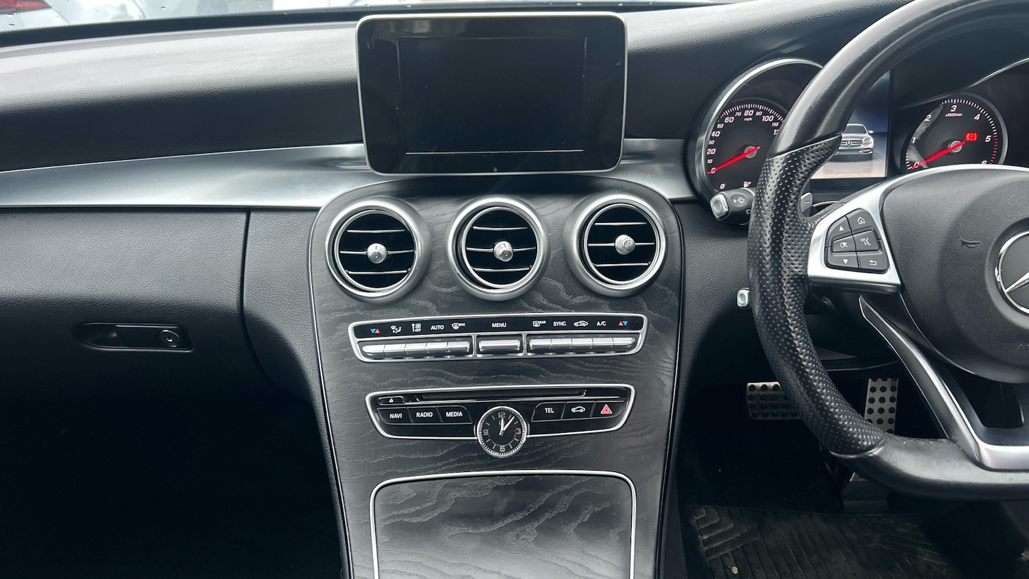 Used Mercedes-Benz C Class 2017 for sale - 77438167: Photo 12