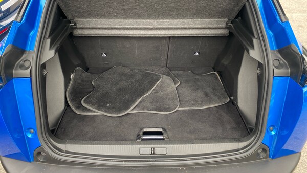 Used Peugeot 2008 2022 for sale - 75987477: Photo 15