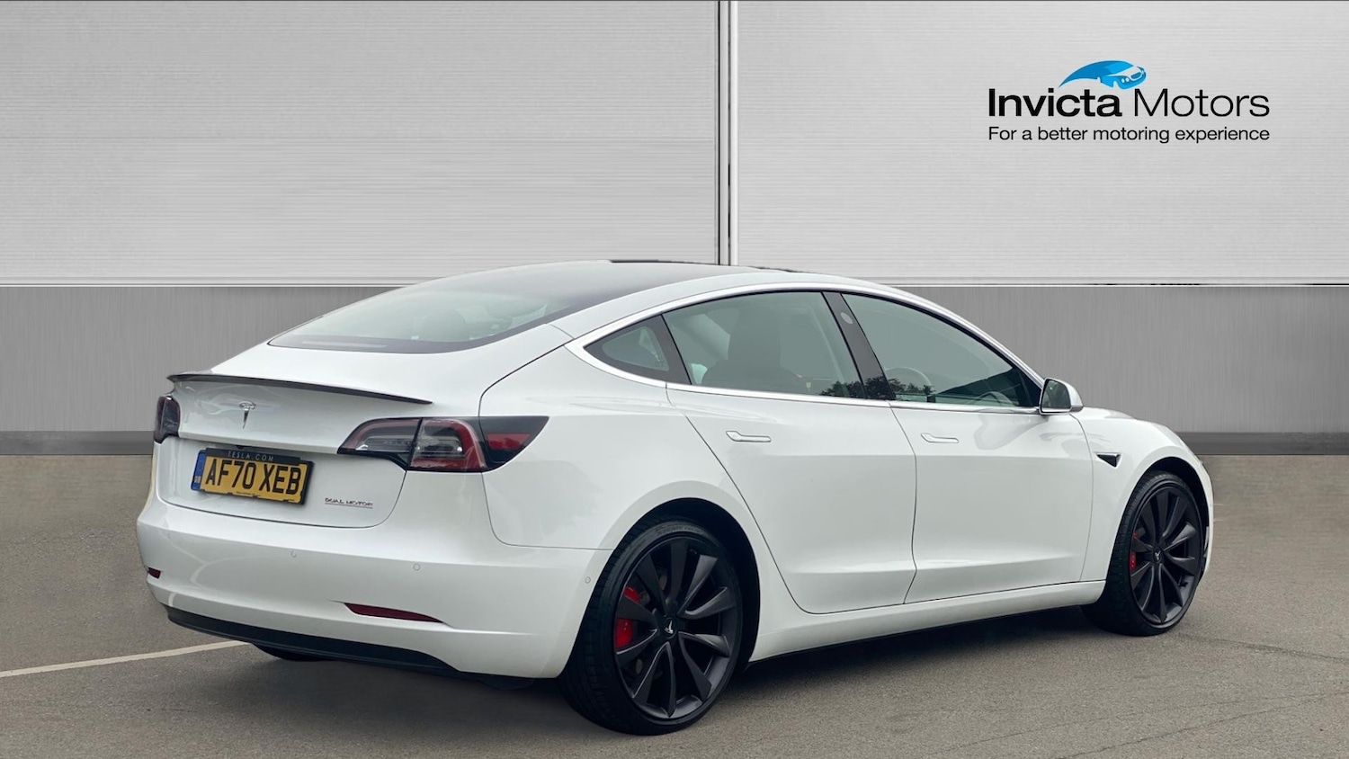 Used Tesla Model 3 2020 for sale - 76186952: Photo 3