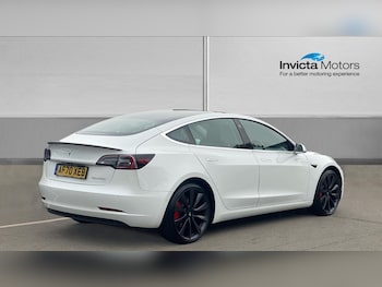 Used Tesla Model 3 2020 for sale - 76186952: Photo