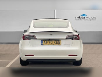 Used Tesla Model 3 2020 for sale - 76186952: Photo