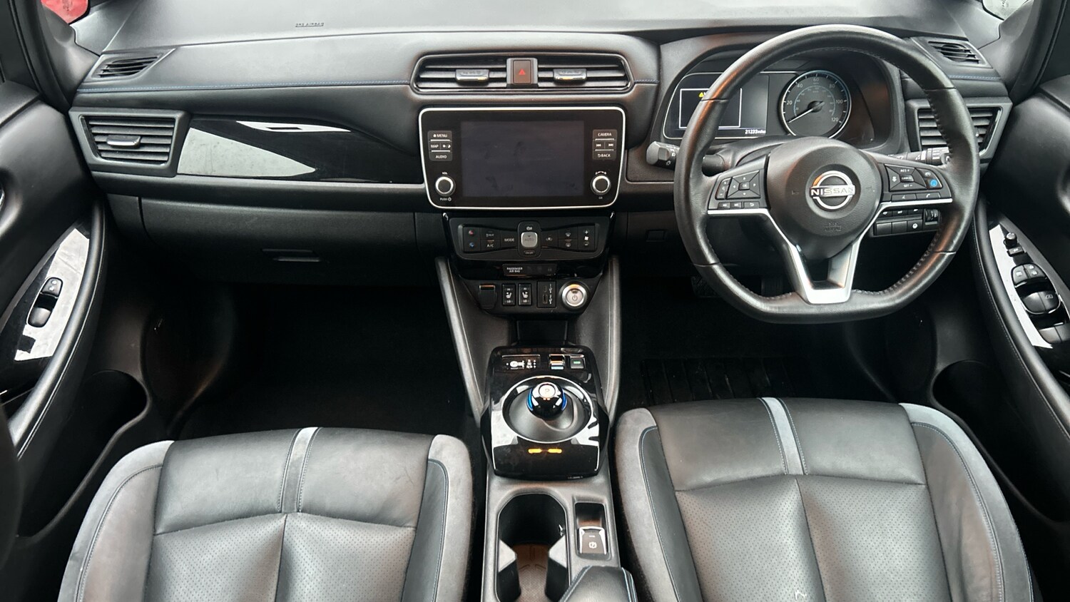 Used Nissan Leaf 2023 for sale - 77409377: Photo 11