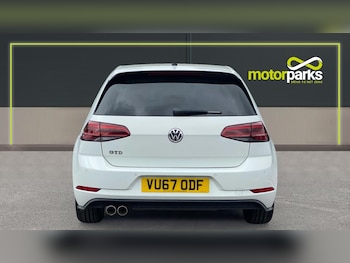 Used Volkswagen Golf 2017 for sale - 75137994: Photo