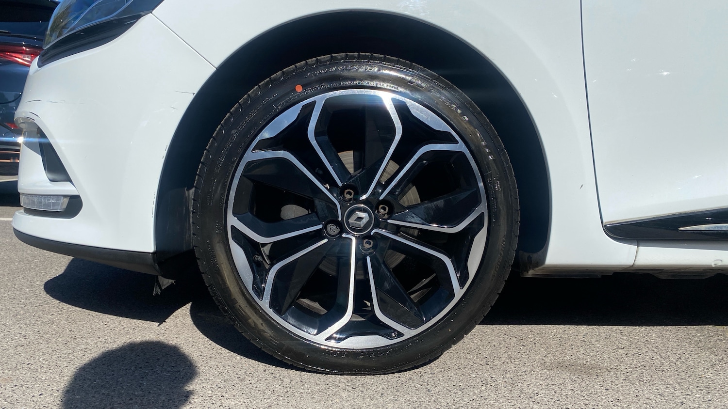 Used Renault Clio 2018 for sale - 76324901: Photo 17