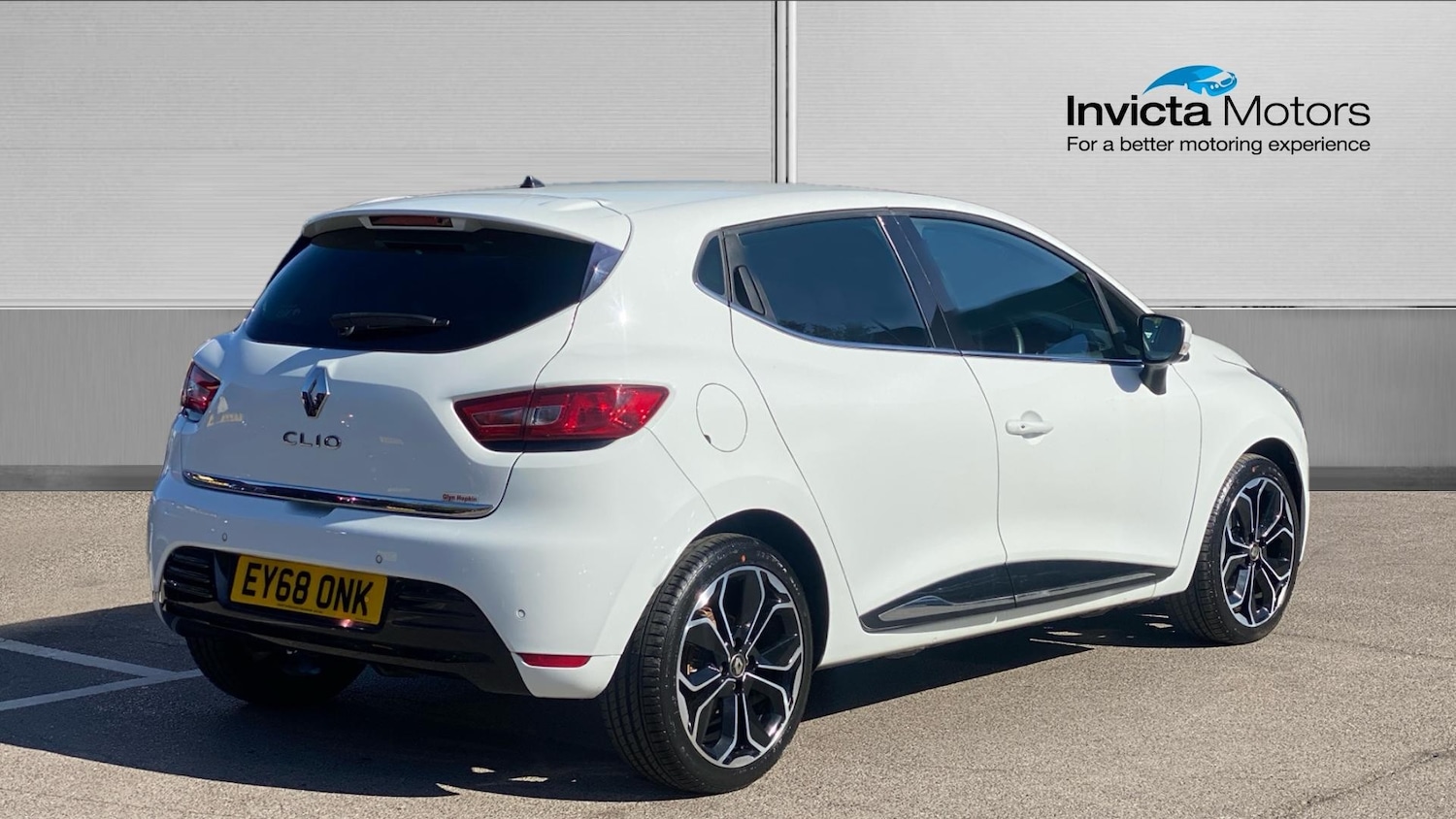 Used Renault Clio 2018 for sale - 76324901: Photo 3