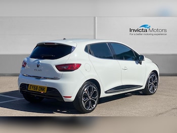 Used Renault Clio 2018 for sale - 76324901: Photo