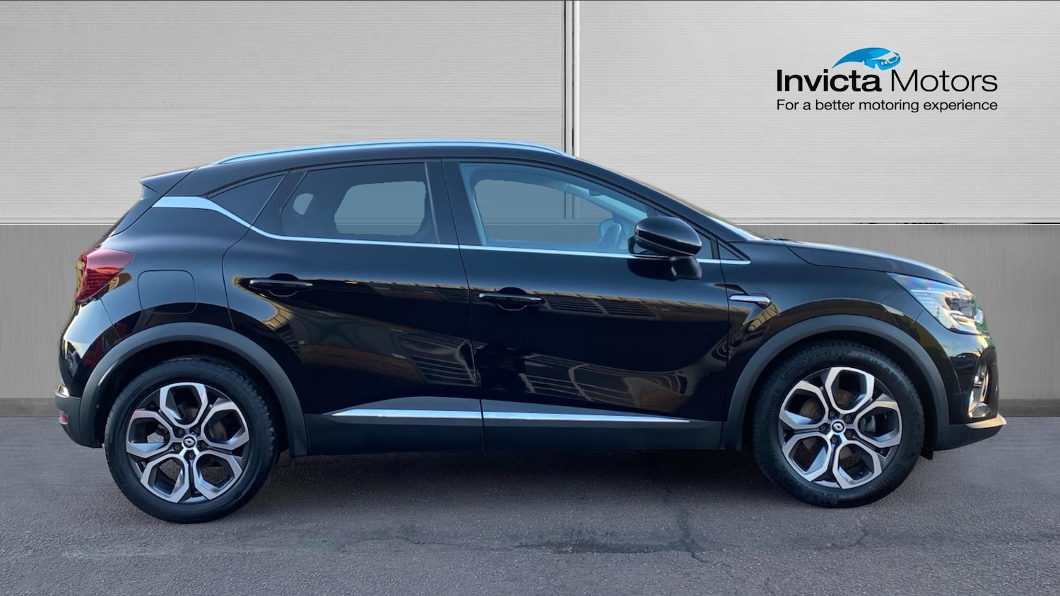 Used Renault Captur 2024 for sale - 76305220: Photo 2