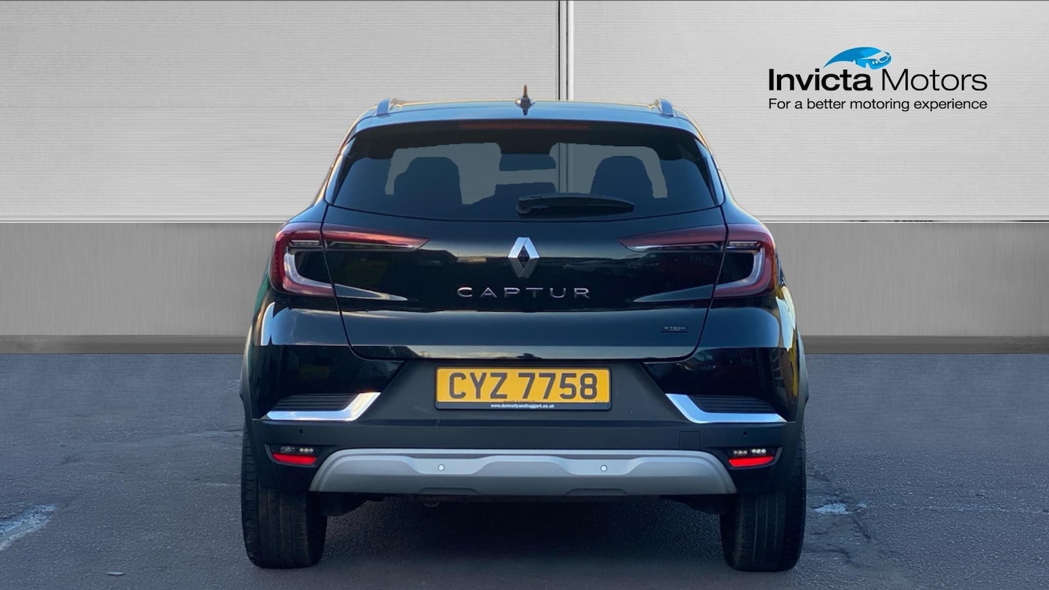 Used Renault Captur 2024 for sale - 76305220: Photo 4