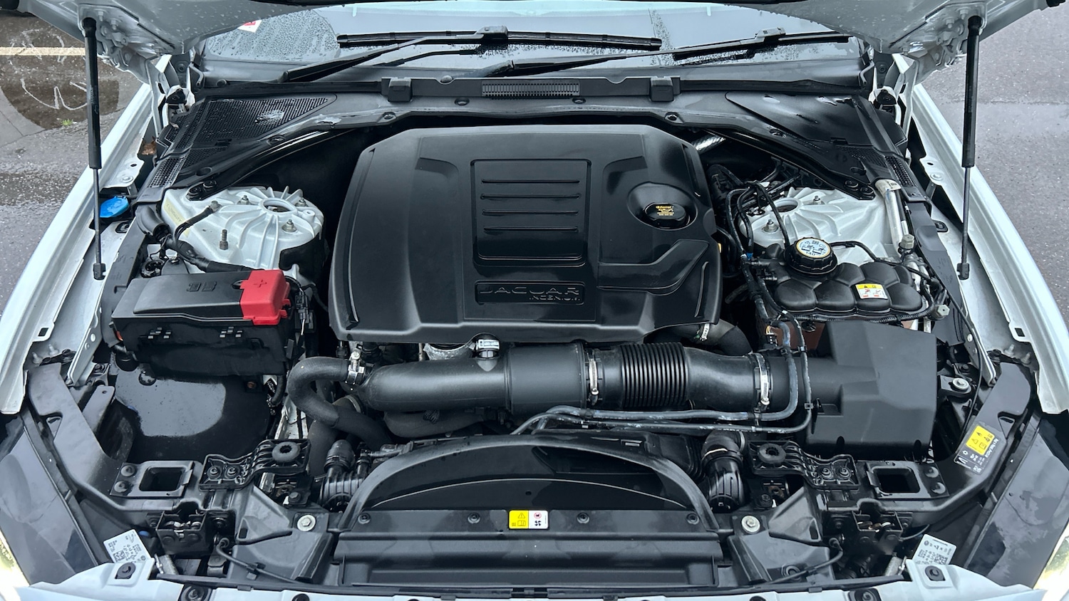 Used Jaguar XE 2018 for sale - 77522210: Photo 16