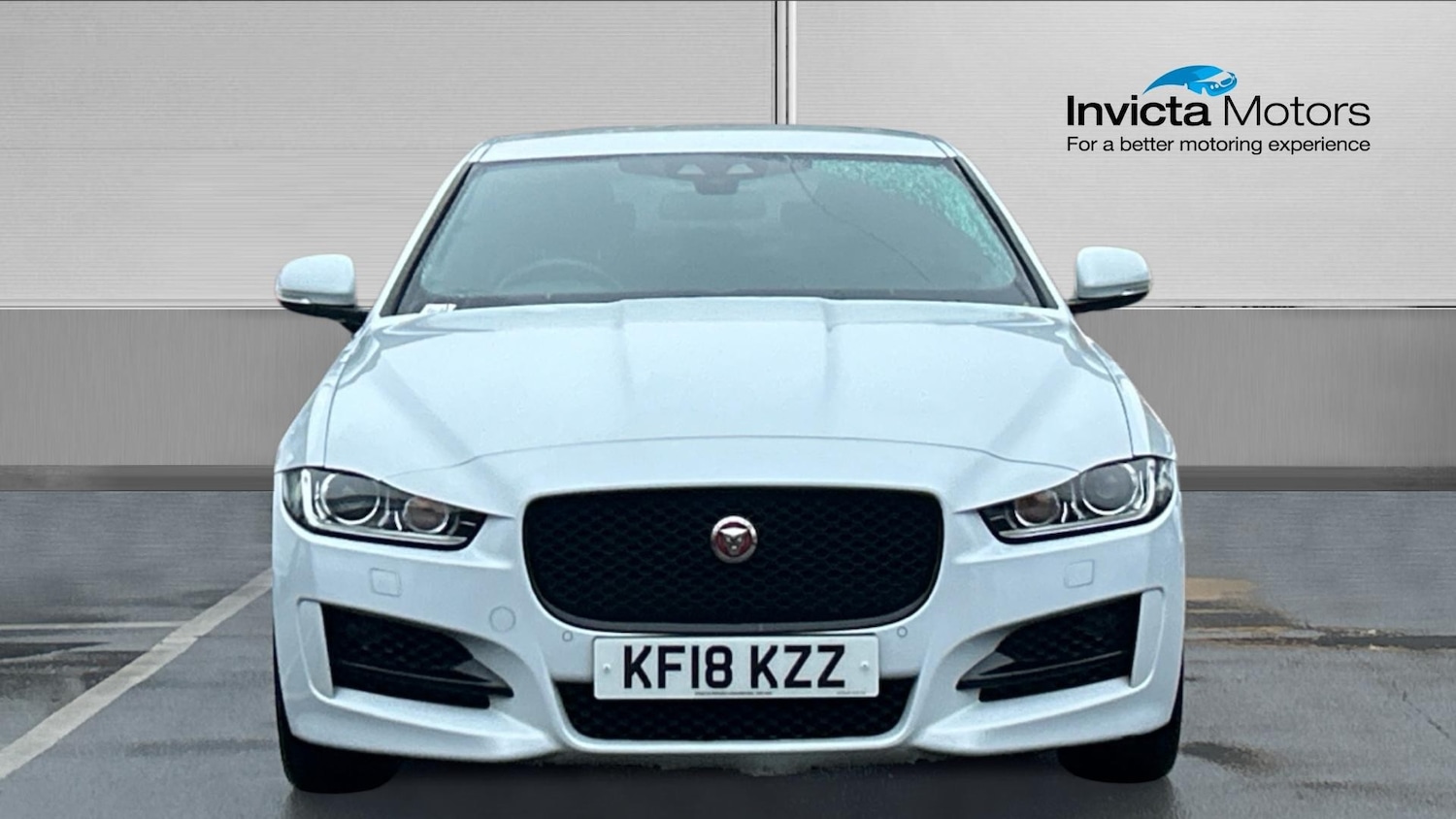 Used Jaguar XE 2018 for sale - 77522210: Photo 8