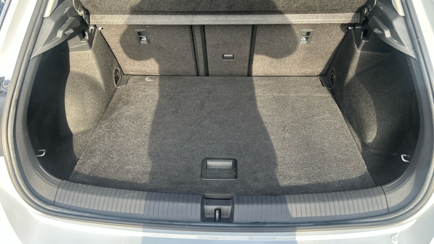 Used Volkswagen T-Roc 2018 for sale - 76951283: Photo 15